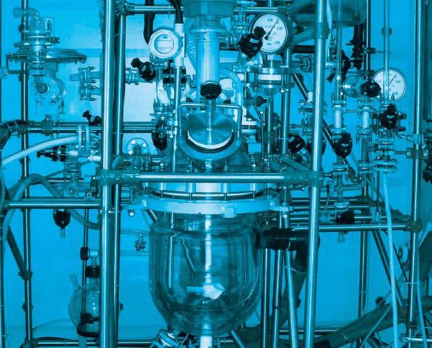 2026年 玻璃反应釜厂家推荐:机械搅拌/顶入式/真空防腐/制药化工专用